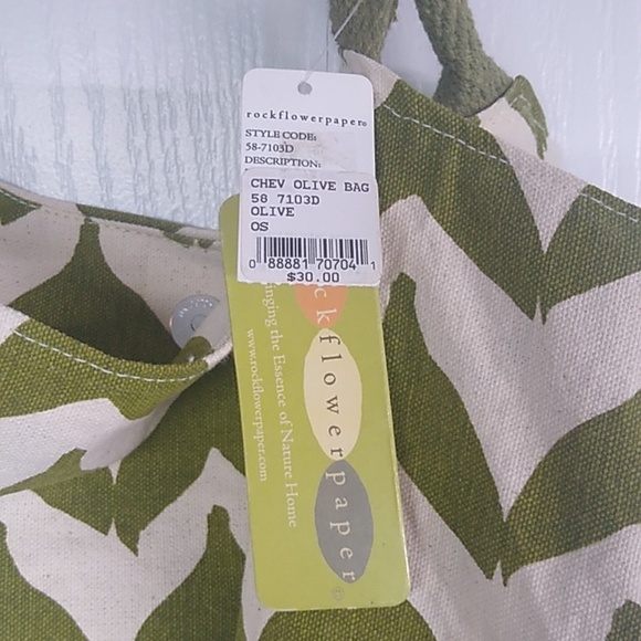 NWT Rock Flower Paper Bucket Bag Tote Chevron Whale Tails - Picture 3 of 7